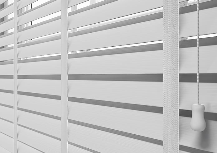 Ecowood Deluxe, Moonstone Grey Fine Grain - Motorised Venetian Blind - Image 4
